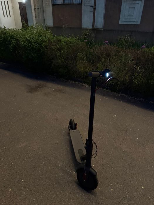Электро самокат Xiaomi m365