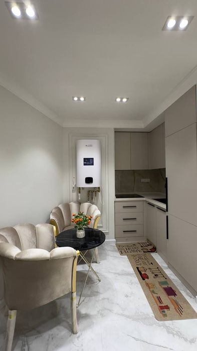 Zarafshon City Продается квартира ремонт ул.Бобура Пирамит