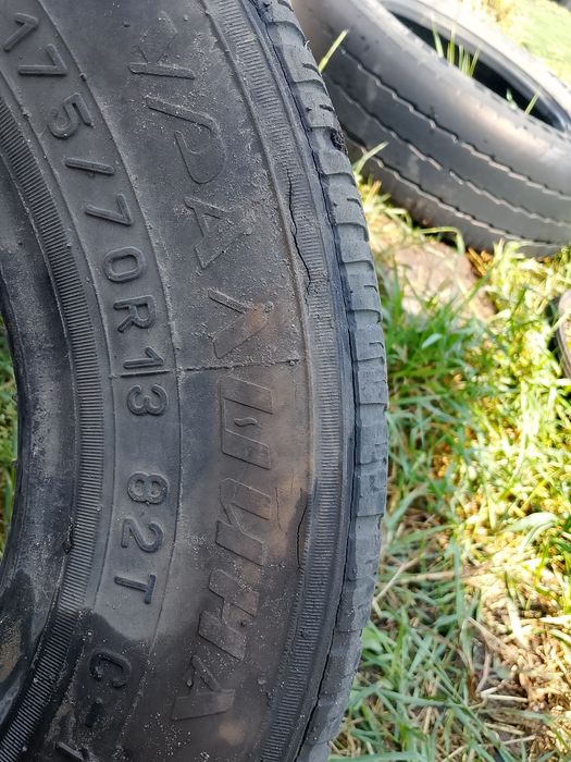 Шина малахит 175/70R13