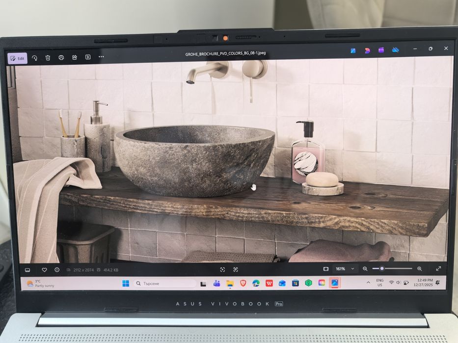 ASUS Vivobook Pro 15 RTX 4060 Intel Ultra 9 185H 24GB DDR5 3K OLED 120