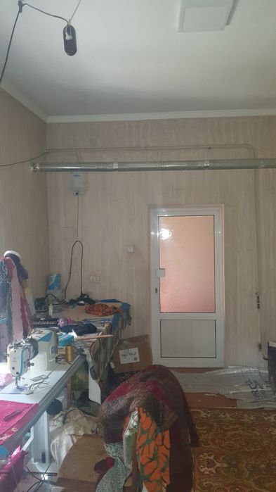 уй сотилади барча кулайликларга эга