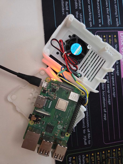 Raspbery Pi 3 B+ 1GB Ram + Card MicroSD 32GB + Cablu USB Alimentare