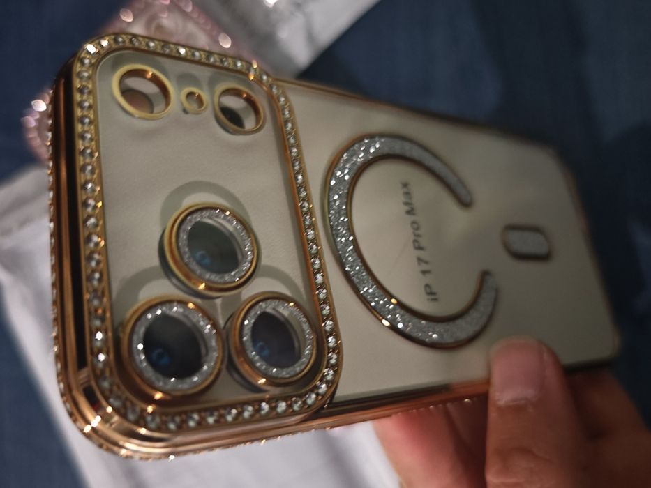 Iphone 17 Pro , iPhone 17 Pro Max Magsafe блестящ гръб