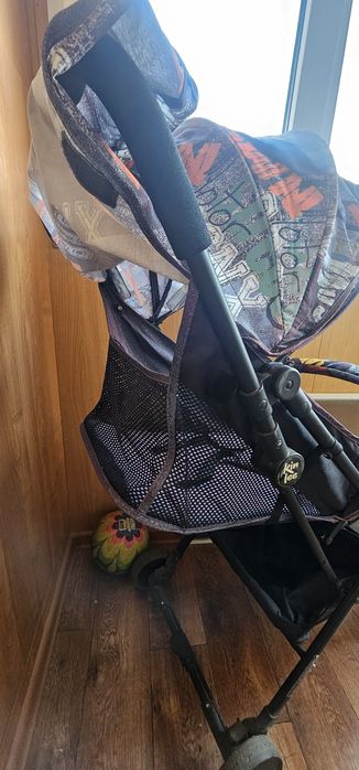 Коляска прогулочная детская