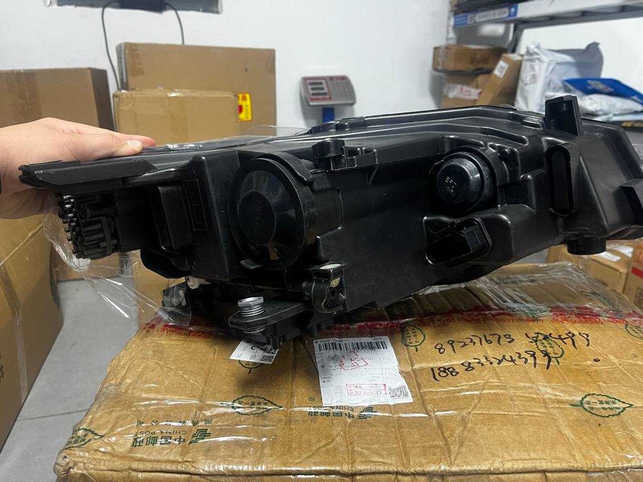 Volkswagen E-Bora 2019\2021 фары