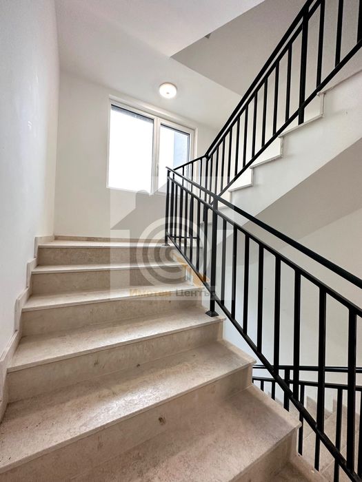 Продава се Двустаен апартамент в София, Студентски град - 61 кв.м за 2623 €/кв.м - Снимка #2