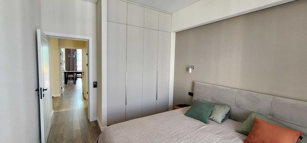 Продаётся 2-комнатная 64 м². Есть арендатор