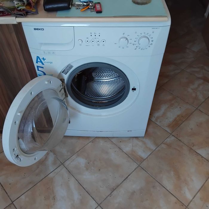 много запазена пералня и хладилник бонус
