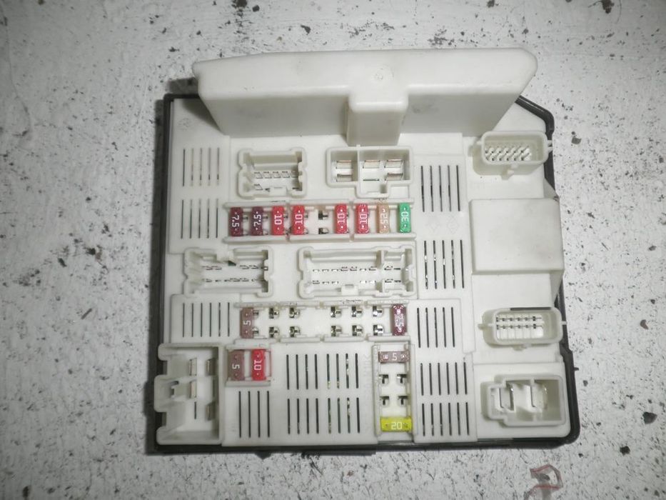 modul confort / panou sigurante renault master 3 2.3 dci 284b63484r, 284B66852R