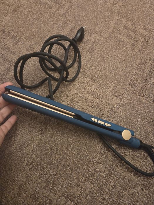 Placă de păr profesională Beurer – până la 220°C