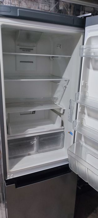 Холодильник продам