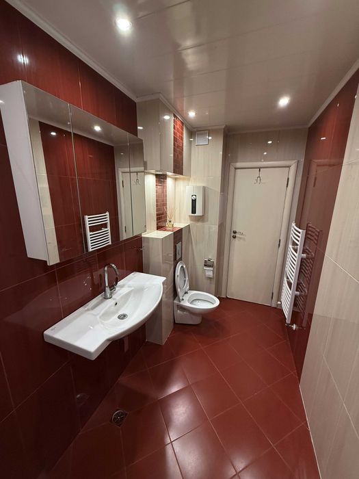 Дава се под наем Двустаен апартамент в София, Люлин 2 - 71 кв.м за 665 € - Снимка #3