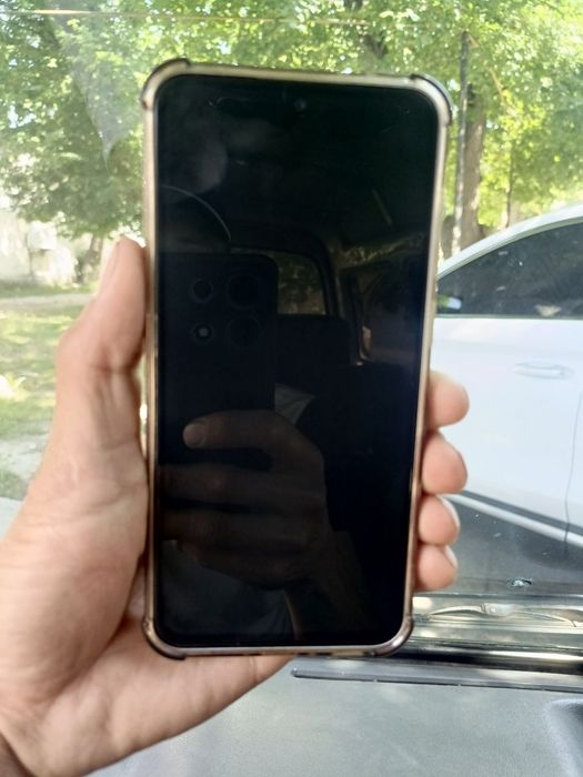 Samsung A36 holati yaxshi