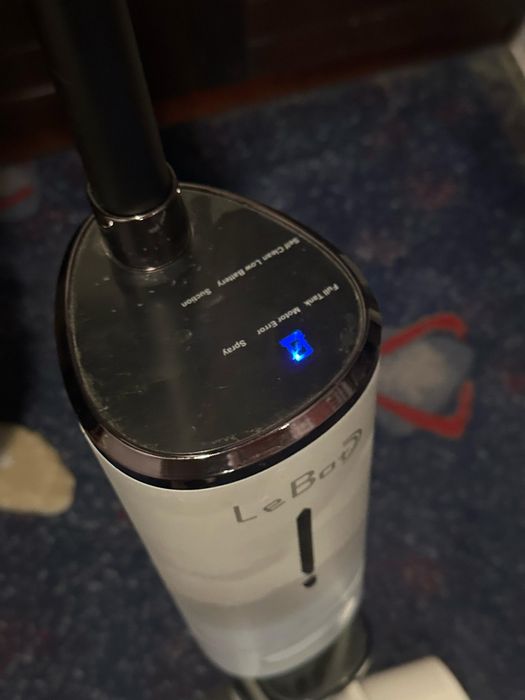 пылесос  моющий вертикальный   Le - bot