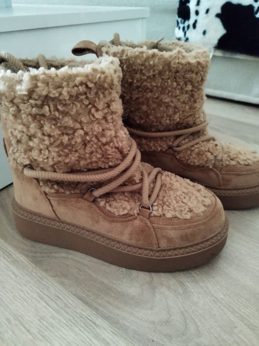 Дамски боти нови подходящи за сезона  стилни и удобни