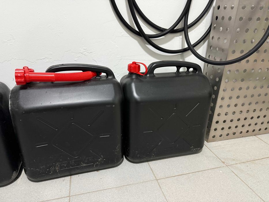 Туби за бензин/дизел - 20 литра