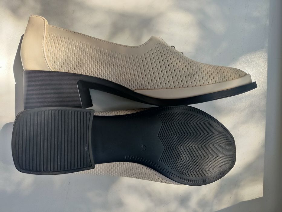 Светлые жен туфли, 41 р