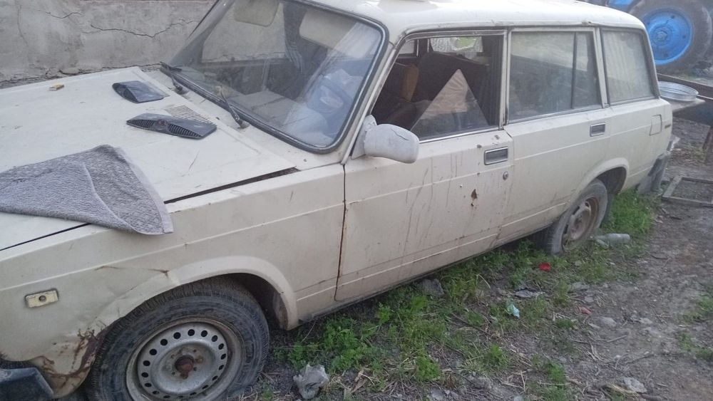 Машина на запчасти