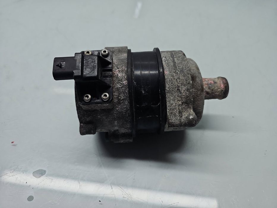 Pompa recirculare apa AUDI A4 (8K2, B8) [Fabr 2008-2015] 4H0965567 2.0
