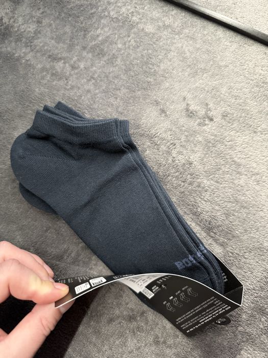 BOSS set 4 perechi sosete scurte bleumarin marimea 39-42 noi originale