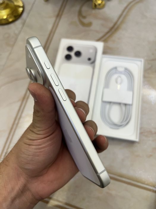 Iphone 17 pro srochna
