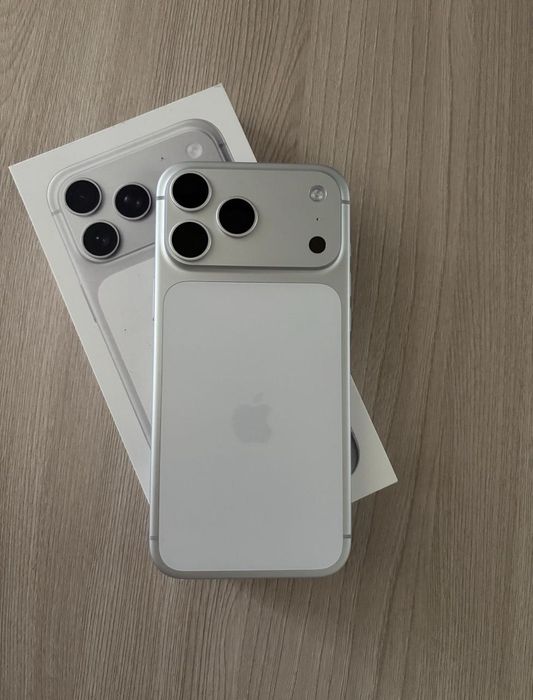 Айфон IPhone 17 pro max 1 tb 100%