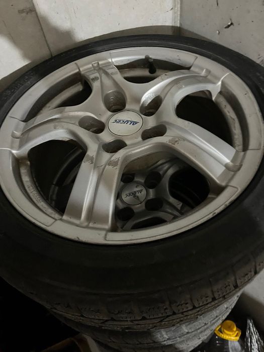 Зимни гуми с джанти 225/45 R17
