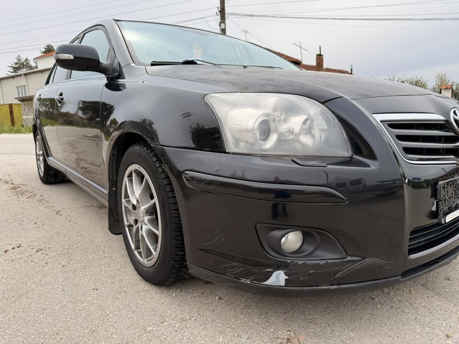 Toyota Avensis T25 2.2