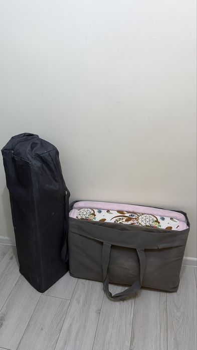 Patut pliabil de calatorie + saltea pliabila