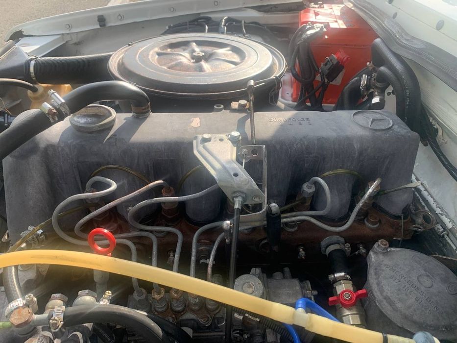 Продам Mercedes w123