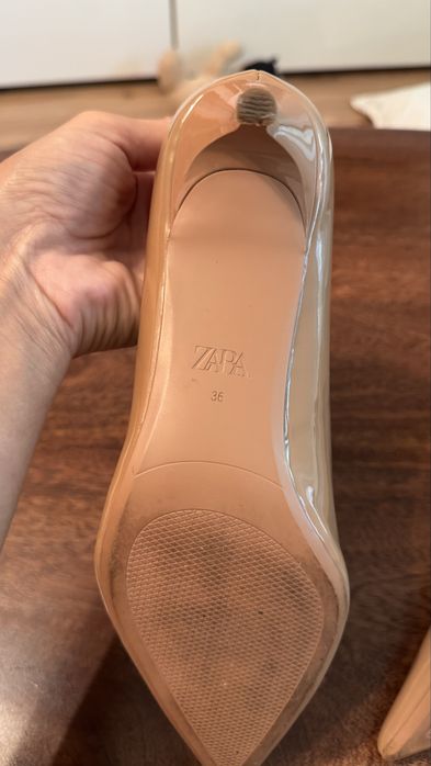 Pantofi Zara  maro camel din lac  36