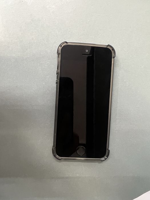 Iphone 5s для школы плюс чехол в подарок
