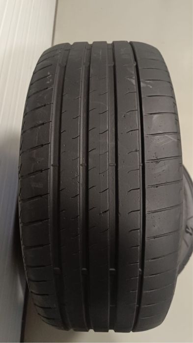 2бр летни гуми  245/45/19/Bridgestone potenza sport/dot0322г/4.8мм гра