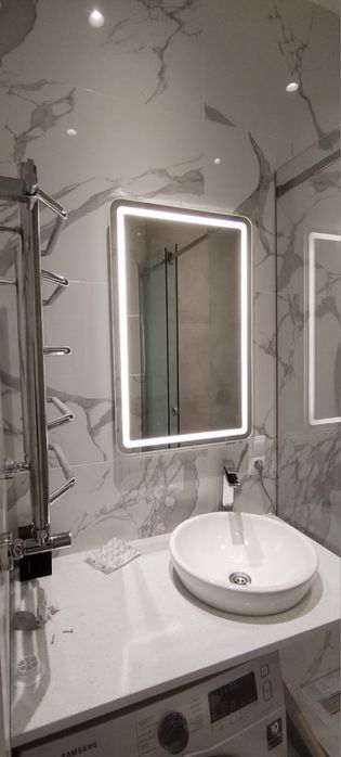 Зеркало с подсветкой