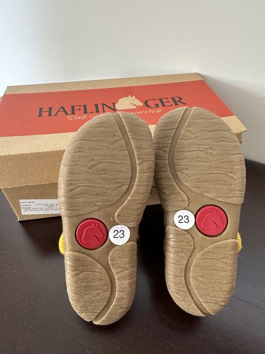 Botosei lana fiarta Haflinger, marimea 23, noi in cutie cu eticheta