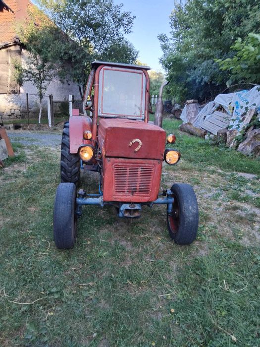 Vand tractor U 445 + plug + remorca + disc