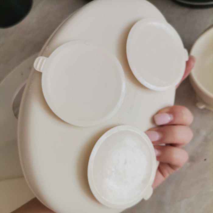 Продам детскую посуду