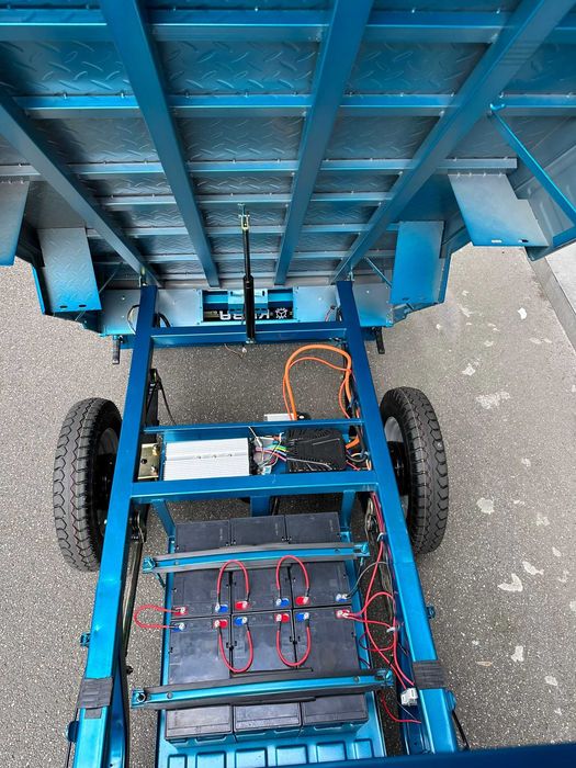 Triciclu GL 35000 Motor 1500W Autonomie  60-70 KM Baterii 72V/58AH