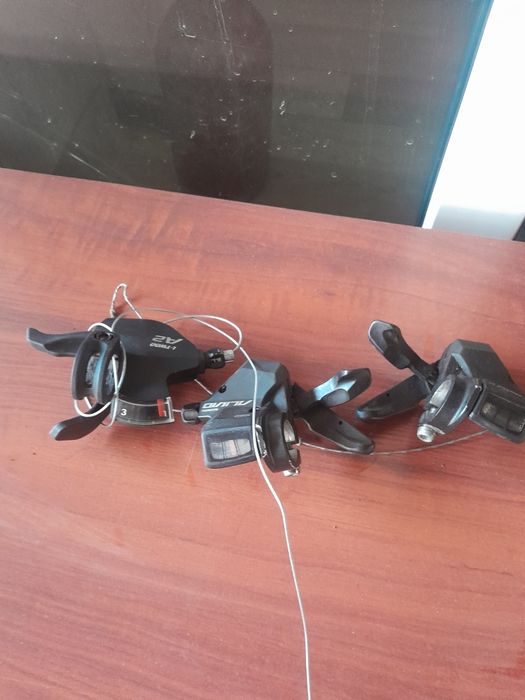 Продам велосипедные запчасти и инструменты: