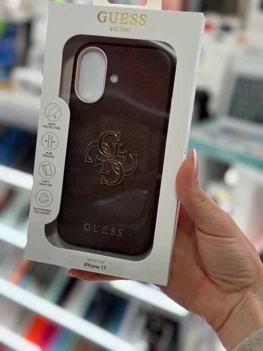 Guess Кейсове - iPhone 17