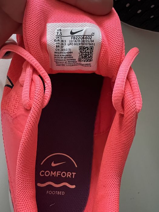 Кроссовки nike оригинал