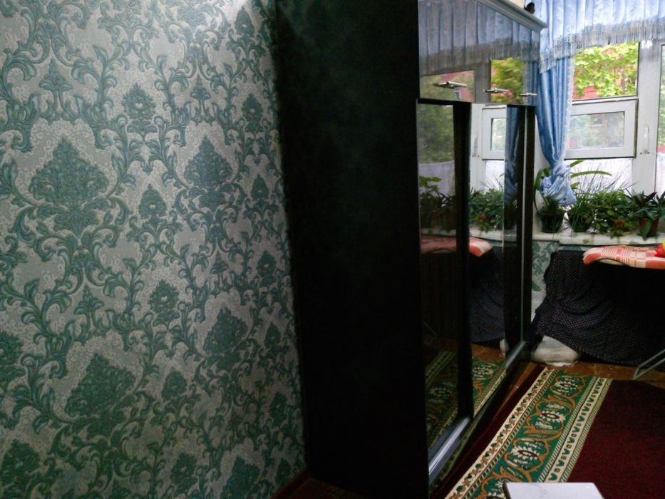 Mebel yangi chiqqanida