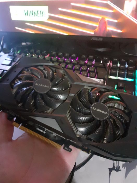 Gigabyte 1660 SUPER 6GB