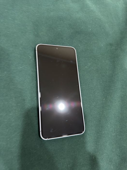 Продам телефон Samsung s25