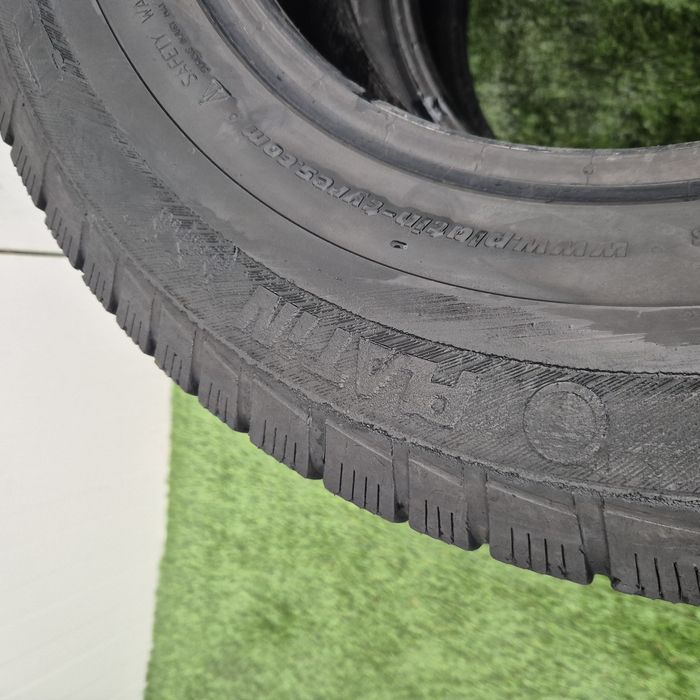 225 70 15c Platin m+s