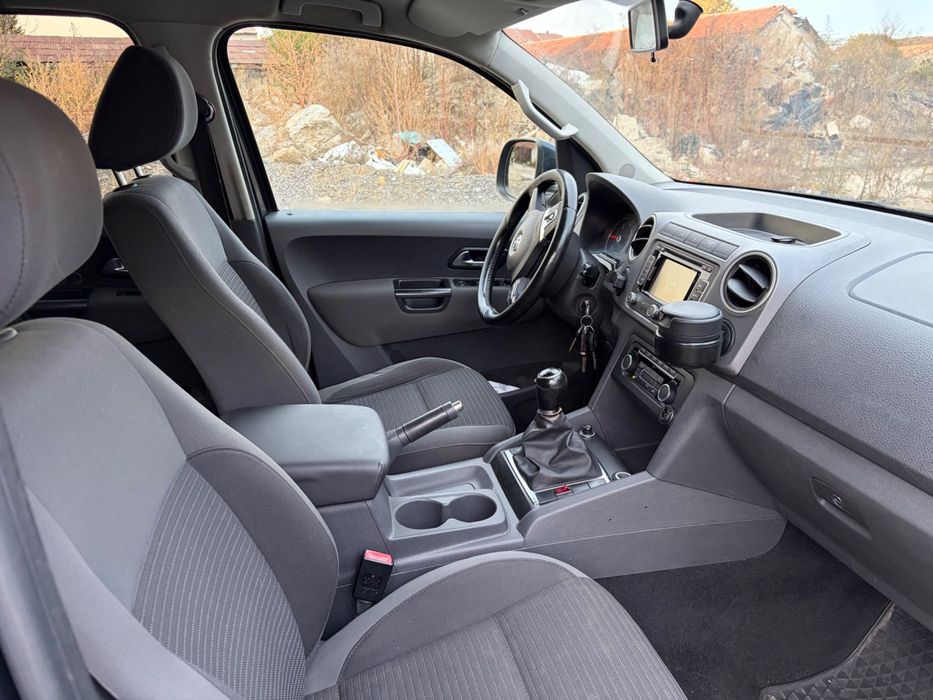 VOLKSWAGEN Amarok 2012 — imagine 3