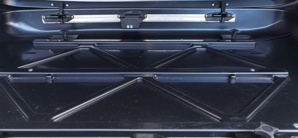 Чисто Нов Оригинален BMW Автобокс кутия за багаж