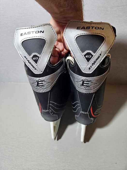 Patine hochei hockey 3007 Easton , marime 42, lungime interioara 27.5cm.