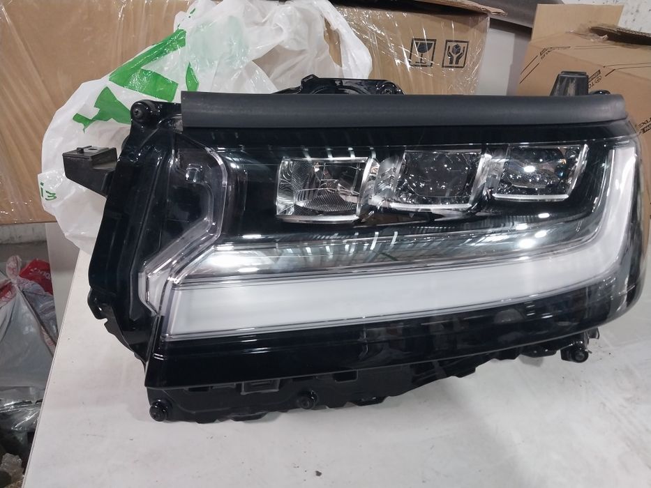 Зеркало заднего вида на lc300