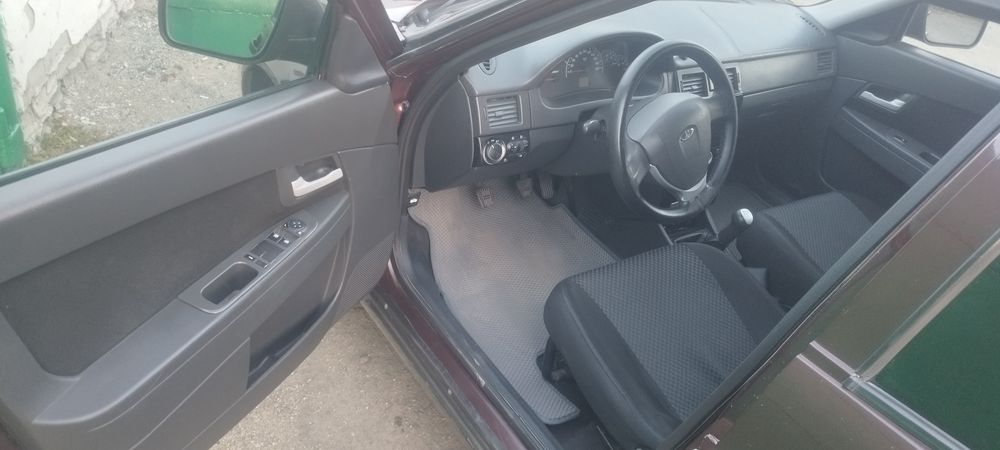 Продам приору в хорошем состоянии